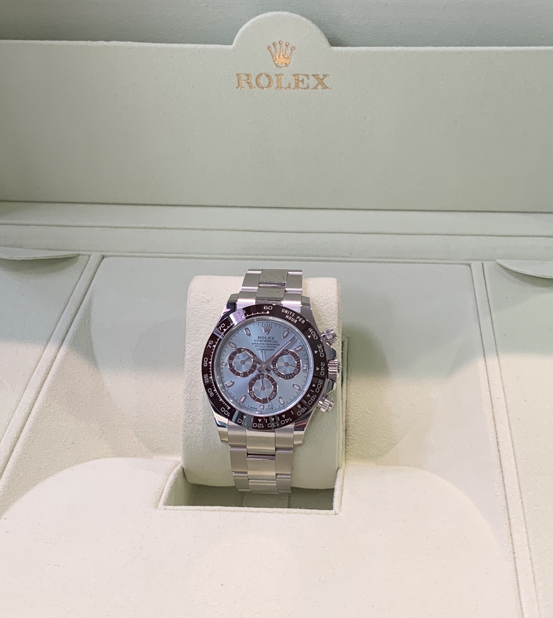 Rolex Daytona in with the ice blue dial 116506 - Watches