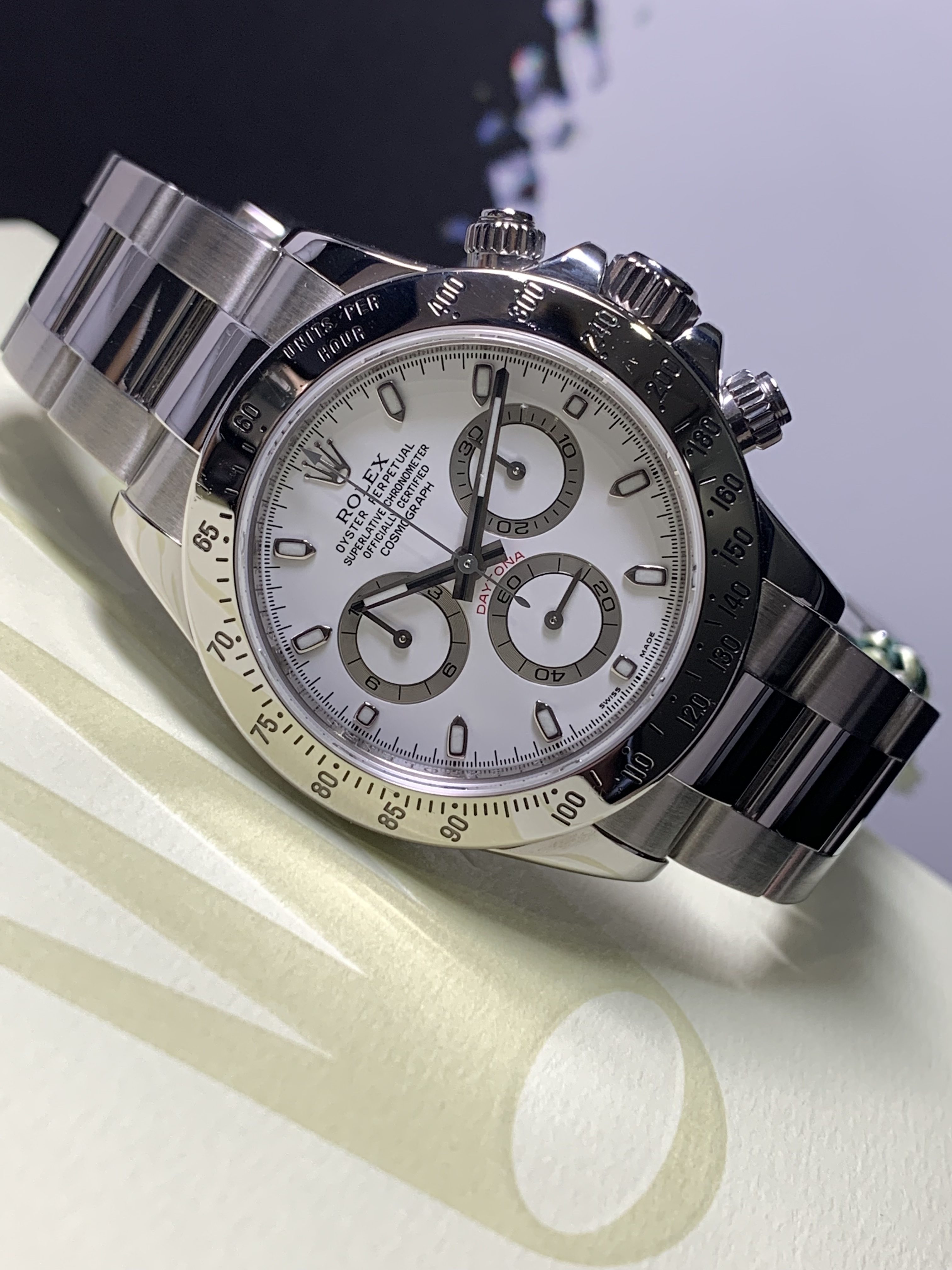 ROLEX DAYTONA 116520 WHITE DIAL STAINLESS STEEL - Carr Watches Rolex Daytona Watch Stainless Steel