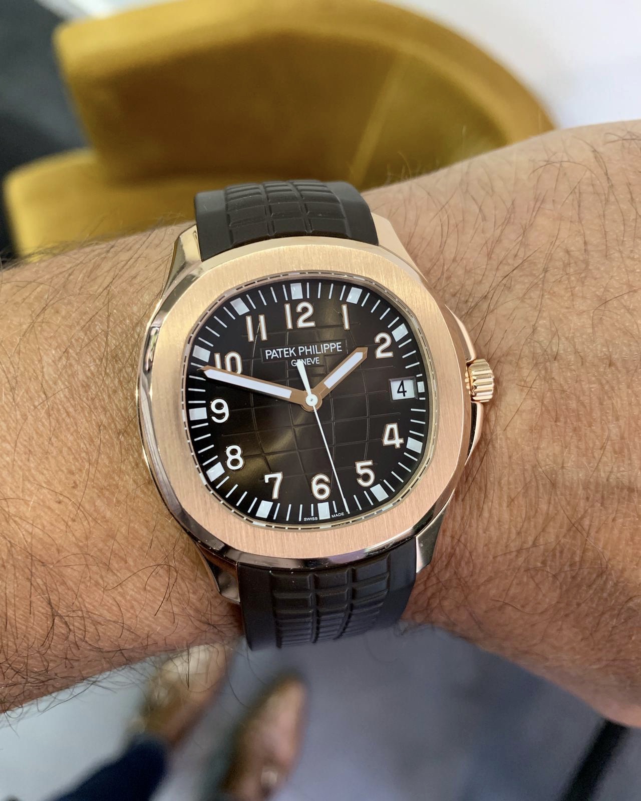 PATEK PHILIPPE ROSE GOLD AQUANAUT 5167R-001 - Carr Watches