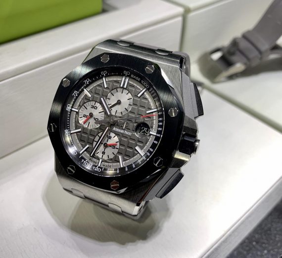 AUDEMARS PIGUET ROYAL OAK SELFWINDING CHRONOGRAPH #26400IO. 1