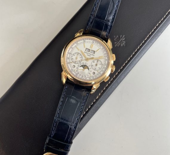 PATEK PHILIPPE COMPLICATION IN YELLOW GOLD MODEL 5270J-001 1