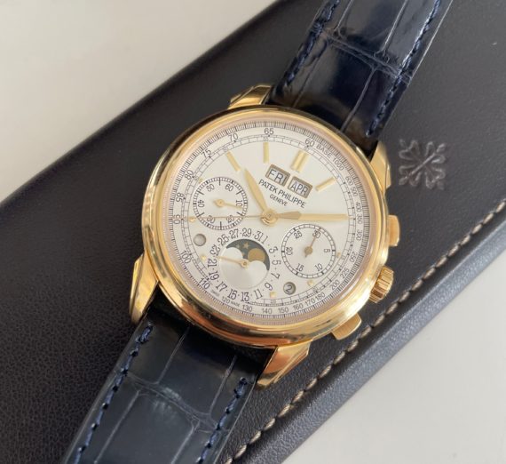 PATEK PHILIPPE COMPLICATION IN YELLOW GOLD MODEL 5270J-001